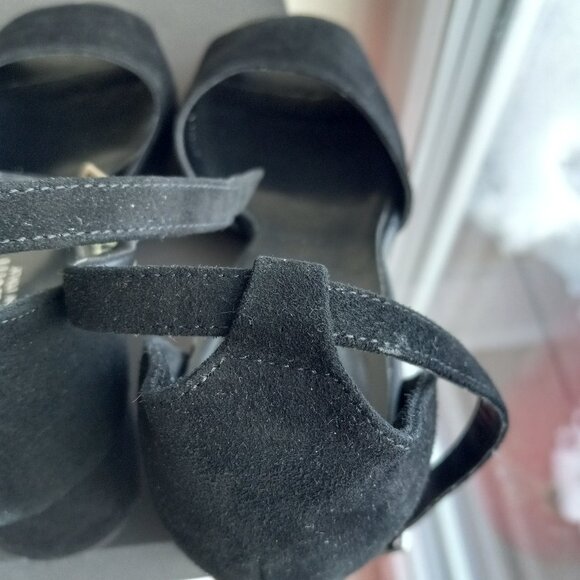 Fabianelli Black Suede Ankle Strap Block Heel Sandals Sz 38/ 7 -7.5 ITALY - Picture 13 of 16